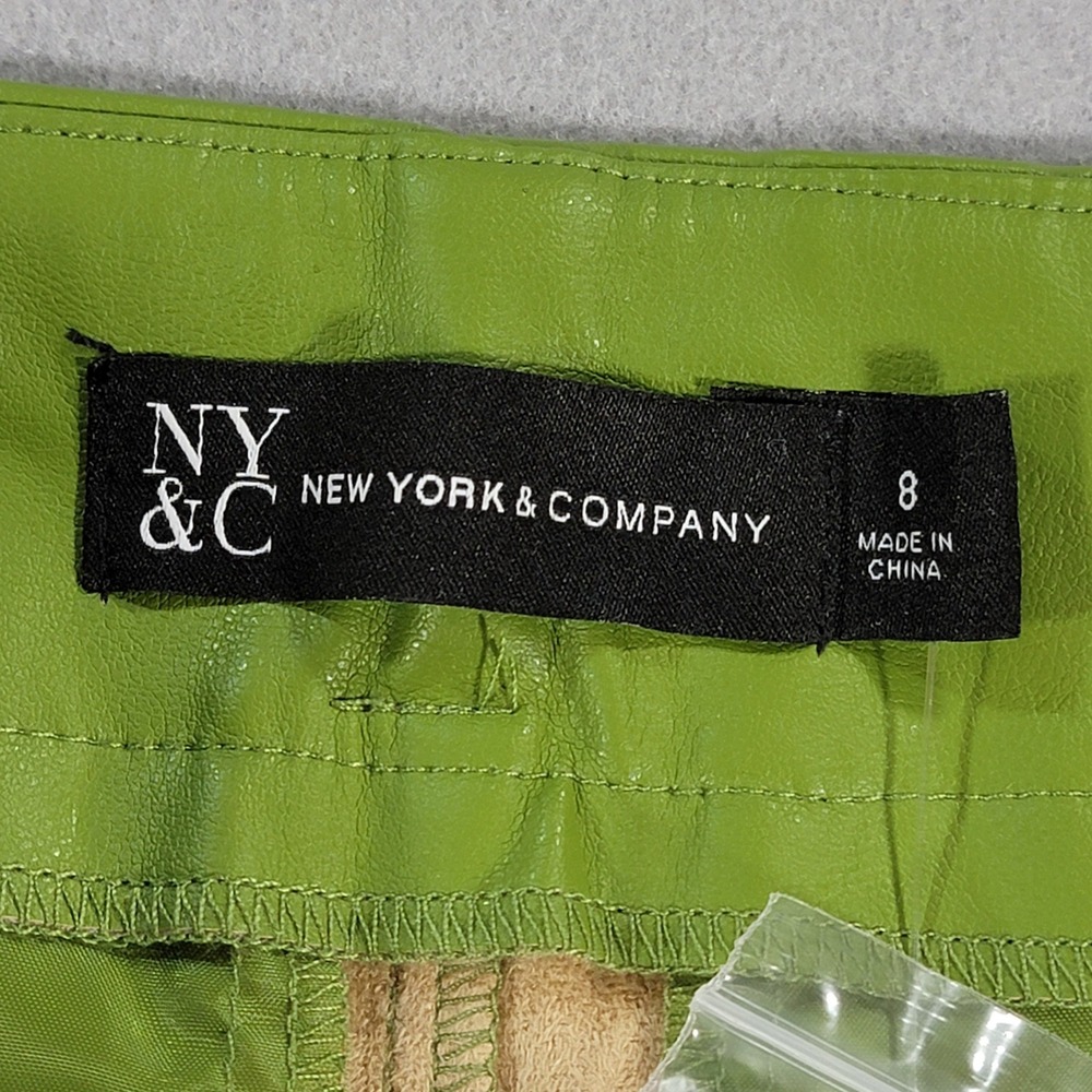 New York & Company Faux Leather Paperbag Pants Lime Green Women's Size 8 NWT - Picture 3 of 10